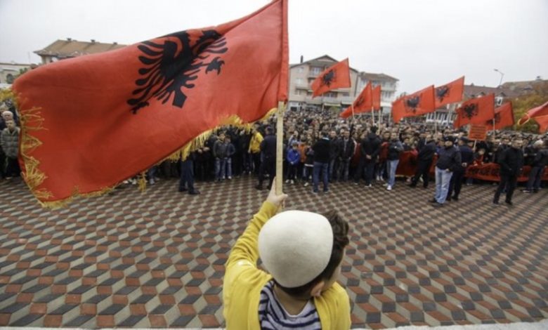 Photo of 28 Nëntori festë zyrtare në Malin e Zi
