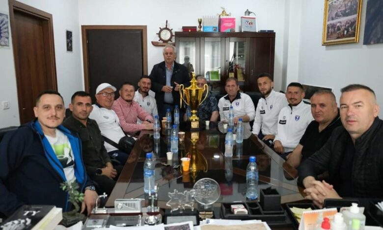 Photo of Burim Berisha pret ne takim klubin e futbollit Fushë Kosova