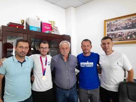 Photo of Burim Berisha ka pritur Florent Haziri nga Fushë-Kosova, sportist në Olimpiadën Speciale të Kosovës