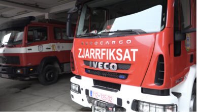 Photo of Zjarrfikësit paralajmërojnë protestë nëse nuk u paguhen shtesat e rrezikshmërisë!